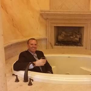 Meet your Posher, Bill